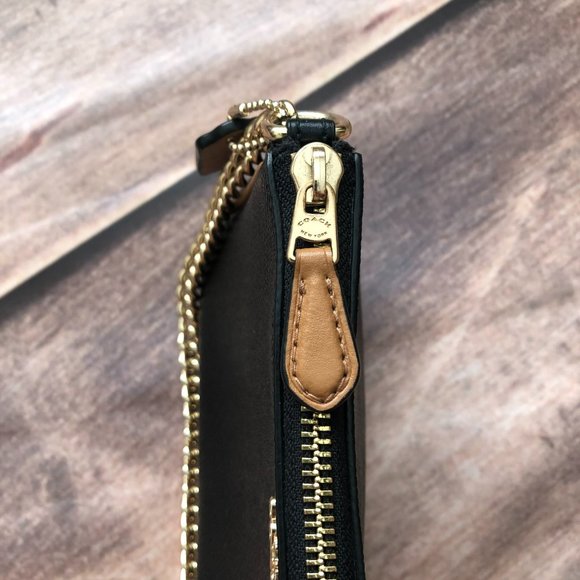 SOLD ❌COACH Nolita 19 Zipper Pouch Mini Bag Black Leather Gold-tone Chain Strap - Picture 9 of 11